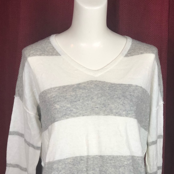 William B Striped Top C425 - Picture 3 of 7